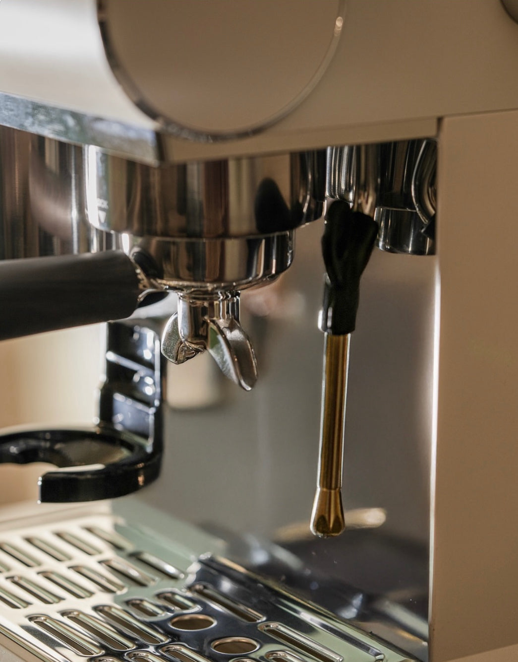 MEBASHI Coffee Machine w/ Built-in Coffee Grinder | ME-CCM2071B