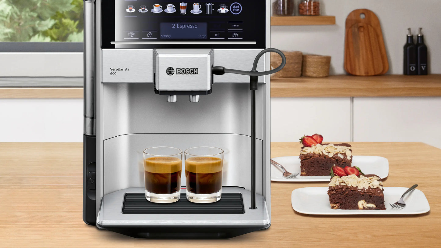 B0SCH Fully automatic coffee machine Vero Barista 600 Silver - TIS65621GB